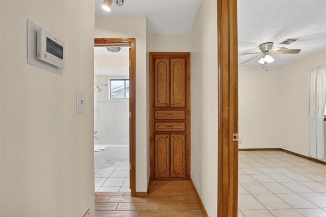 644 W Forster Drive, Mustang, OK 73064