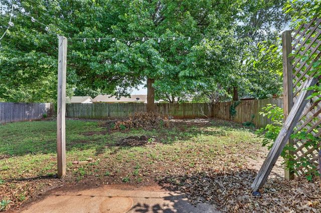 644 W Forster Drive, Mustang, OK 73064