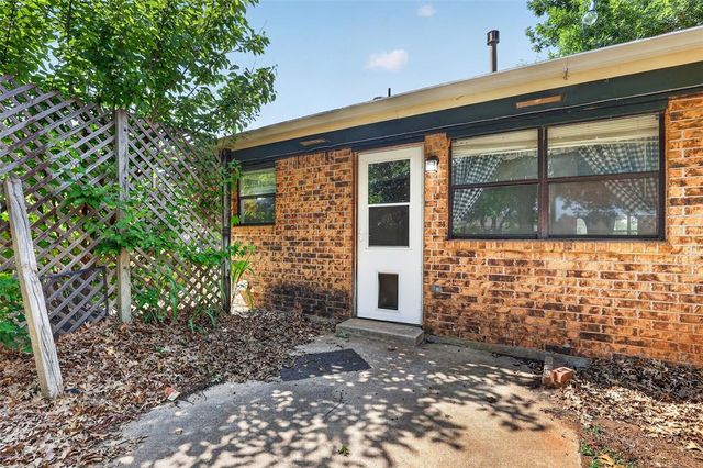 644 W Forster Drive, Mustang, OK 73064