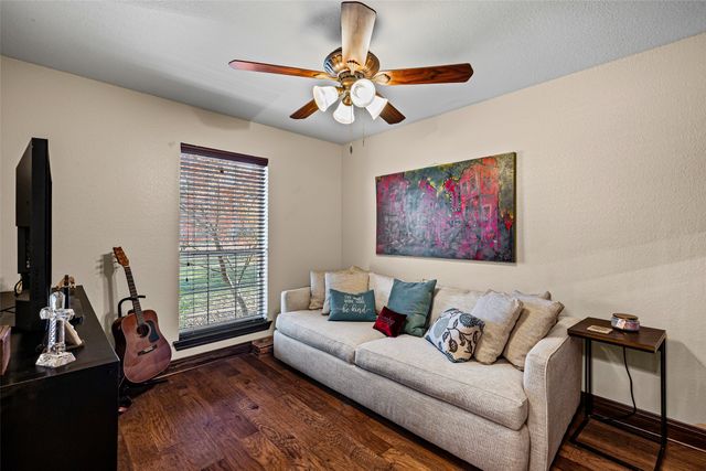 8918 N Longwood Drive, Granbury, TX 76049