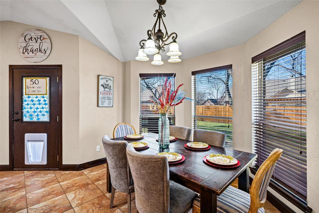 8918 N Longwood Drive, Granbury, TX 76049