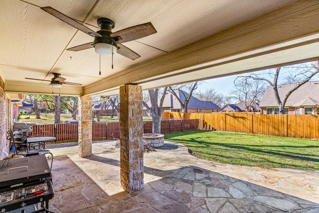 8918 N Longwood Drive, Granbury, TX 76049