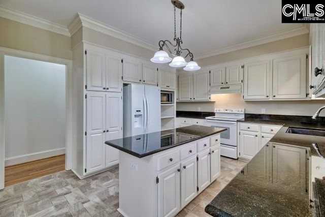 313 Dorchester Drive, Lexington, SC 29072