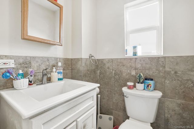 722 E 134th Street E, Bronx, NY 10454