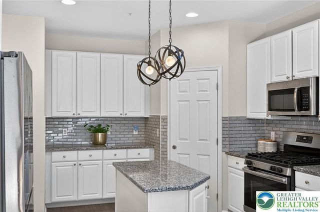 3573 Sweetgum Drive, Lower Nazareth Twp, PA 18064