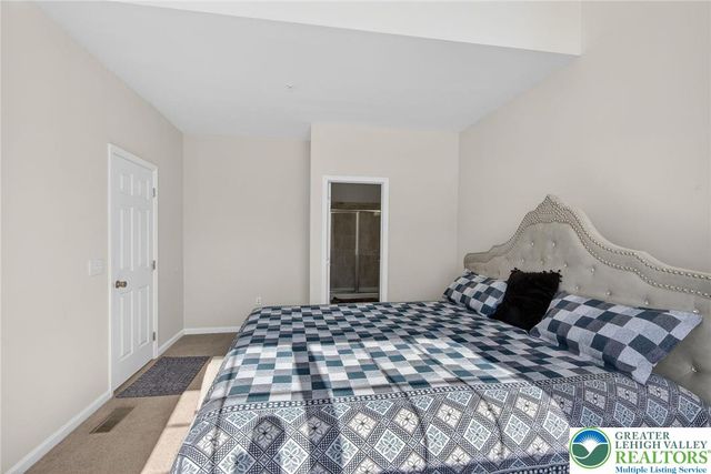 3573 Sweetgum Drive, Lower Nazareth Twp, PA 18064