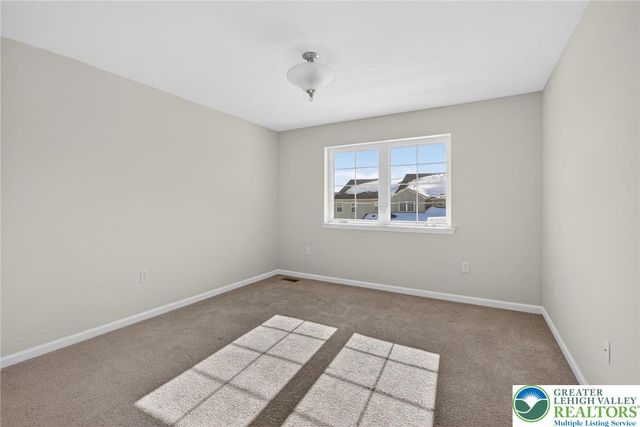 3573 Sweetgum Drive, Lower Nazareth Twp, PA 18064