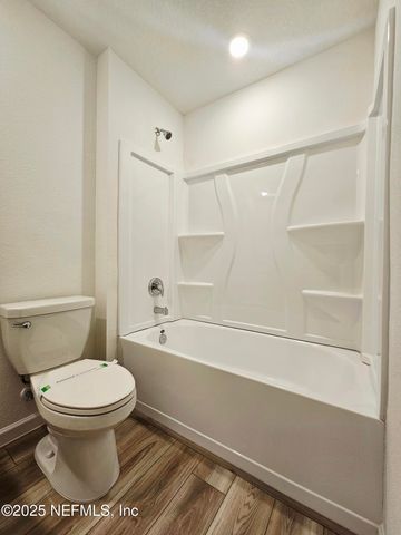 1653 GARDEN GROVE Court, Jacksonville, FL 32211