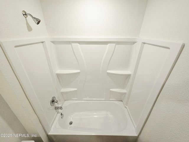 1653 GARDEN GROVE Court, Jacksonville, FL 32211