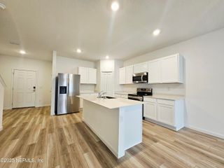 1653 GARDEN GROVE Court, Jacksonville, FL 32211