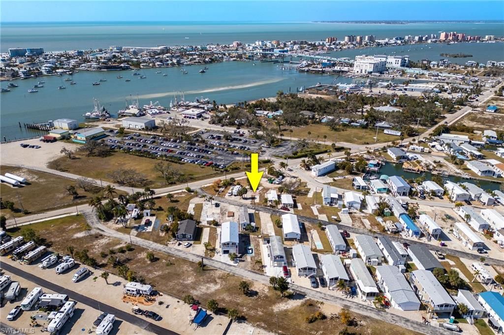 4 Helen LN, FORT MYERS BEACH, FL 33931 — photo 2