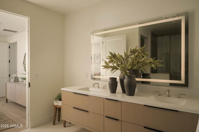 4849 N CAMELBACK RIDGE Drive A309, Scottsdale, AZ 85251