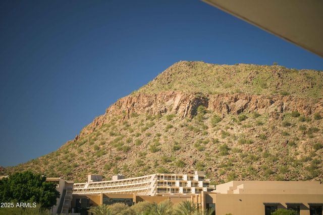 4849 N CAMELBACK RIDGE Drive A309, Scottsdale, AZ 85251