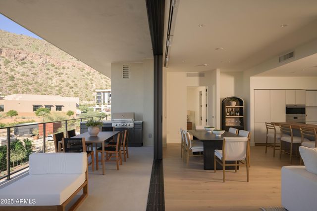 4849 N CAMELBACK RIDGE Drive A309, Scottsdale, AZ 85251