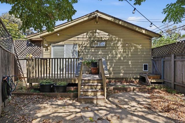 916 Madera Street, San Diego, CA 92114