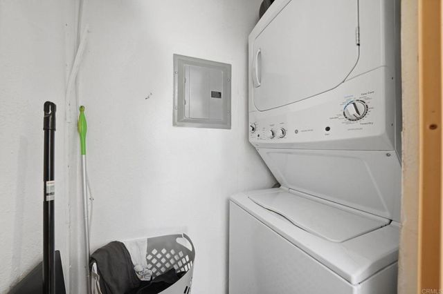 916 Madera Street, San Diego, CA 92114