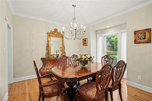 6620 Village Brook Trail, Clemmons, NC 27012