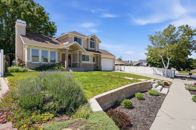 104 E CLEAR CREEK DR, Sandy, UT 84070
