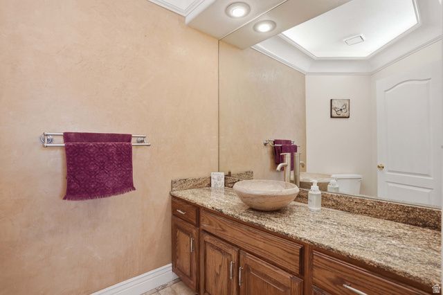 104 E CLEAR CREEK DR, Sandy, UT 84070