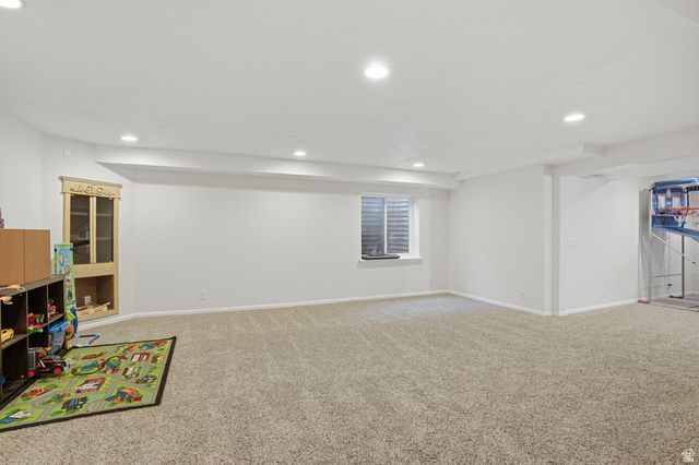 104 E CLEAR CREEK DR, Sandy, UT 84070