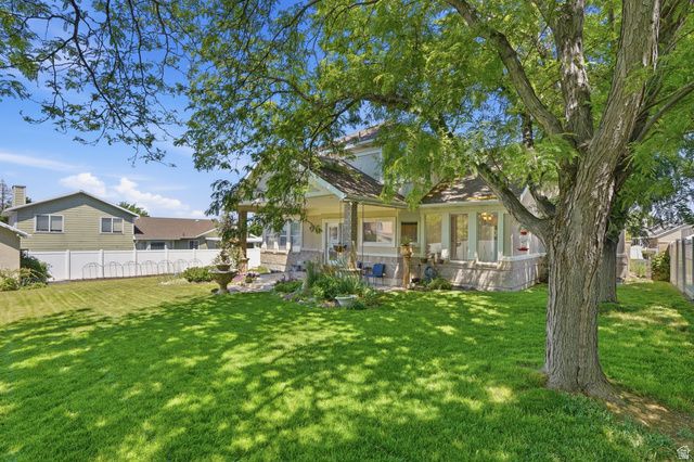 104 E CLEAR CREEK DR, Sandy, UT 84070