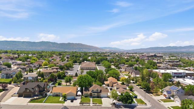 104 E CLEAR CREEK DR, Sandy, UT 84070