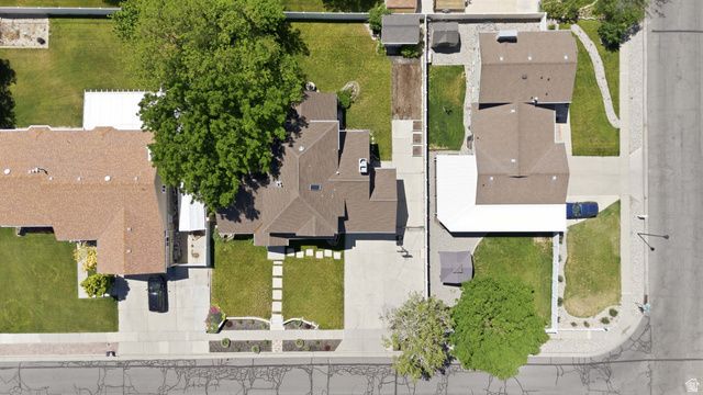 104 E CLEAR CREEK DR, Sandy, UT 84070