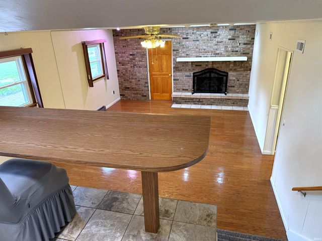 345 N Pleasant Run, Crawfordsville, IN 47933