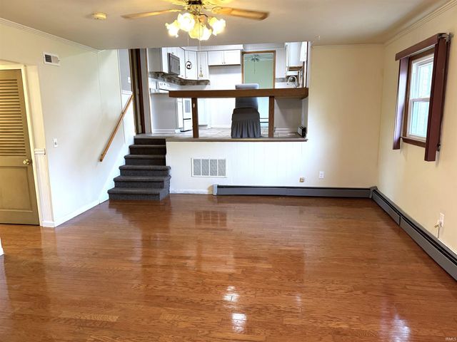 345 N Pleasant Run, Crawfordsville, IN 47933