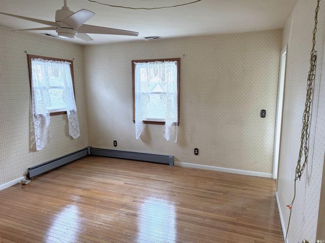 345 N Pleasant Run, Crawfordsville, IN 47933