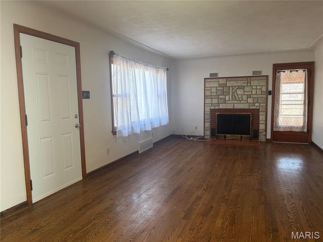 1502 Old Highway 50, Union, MO 63084