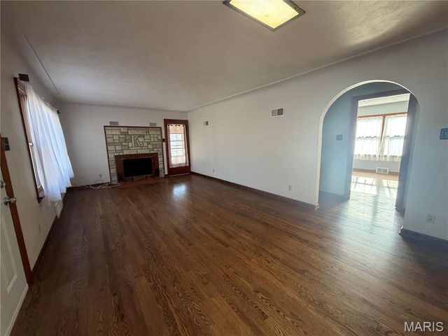 1502 Old Highway 50, Union, MO 63084