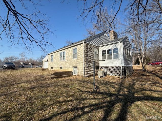 1502 Old Highway 50, Union, MO 63084