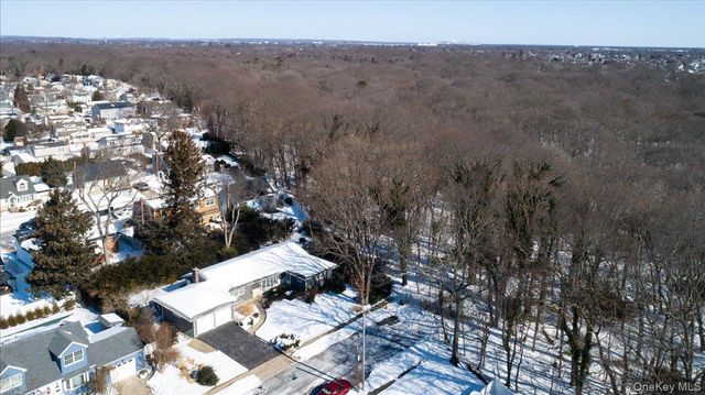 111 Jerusalem Avenue, Massapequa, NY 11758