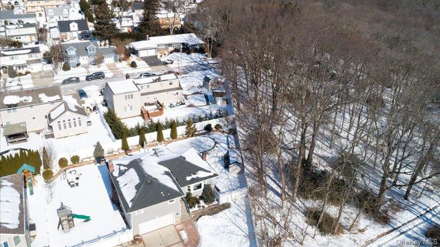 111 Jerusalem Avenue, Massapequa, NY 11758