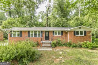 2840 Pierce Drive S, Macon, GA 31204