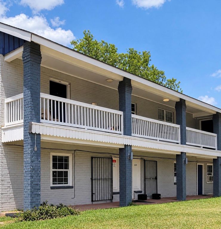 5301 Collingsworth Street 10, Houston, TX 77026