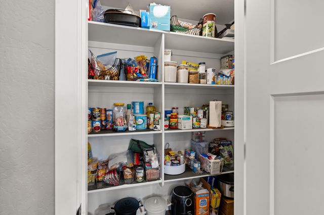 2035 SW Truman Way, Grants Pass, OR 97526