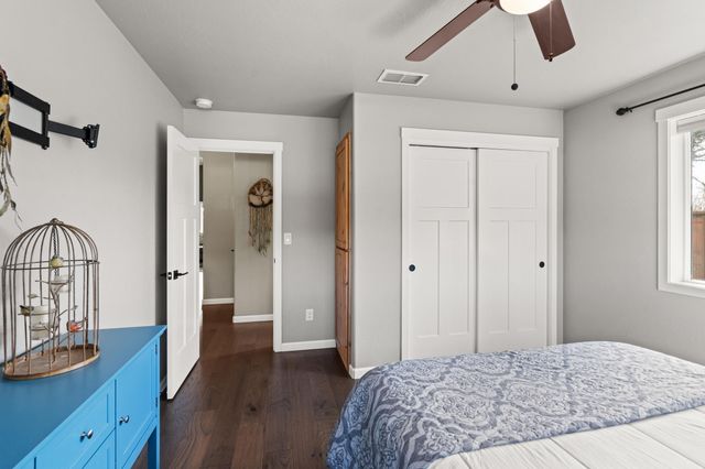 2035 SW Truman Way, Grants Pass, OR 97526