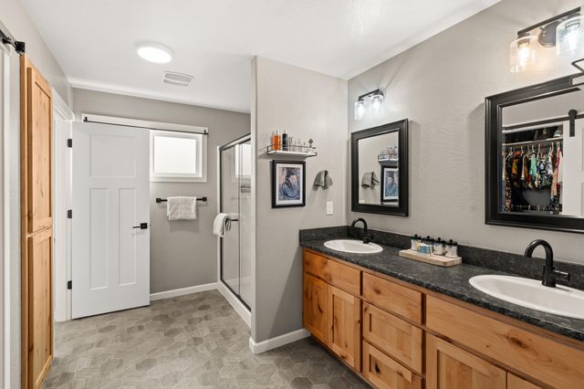 2035 SW Truman Way, Grants Pass, OR 97526