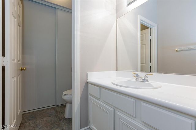 672 Hitchen Post Drive, Henderson, NV 89011