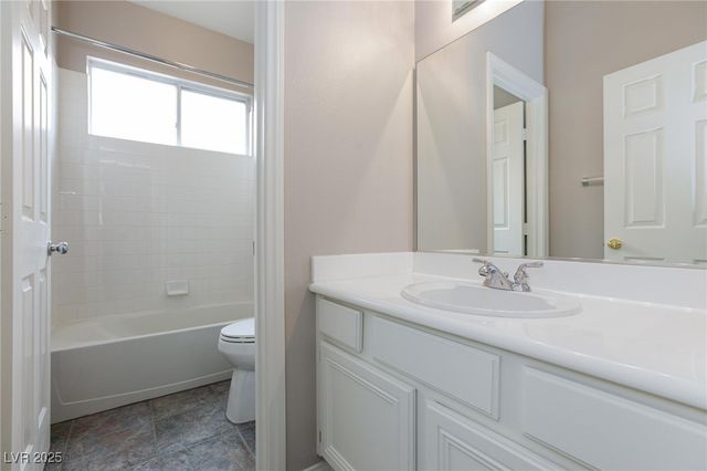 672 Hitchen Post Drive, Henderson, NV 89011