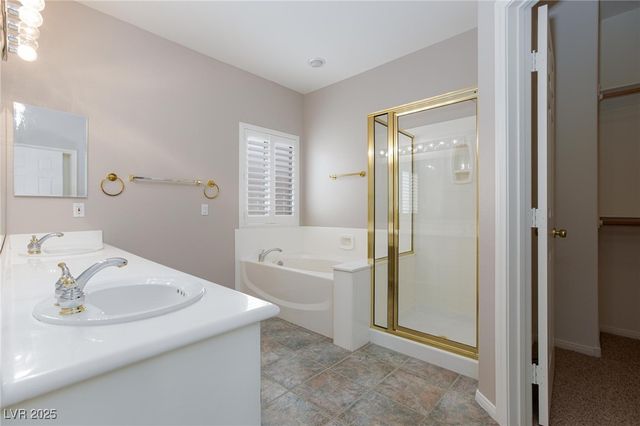 672 Hitchen Post Drive, Henderson, NV 89011