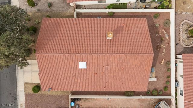 672 Hitchen Post Drive, Henderson, NV 89011