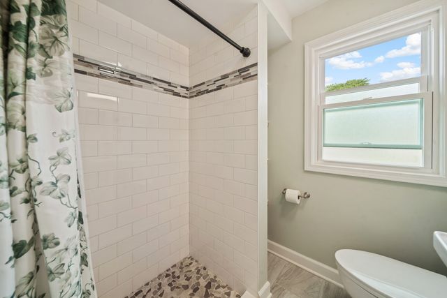 5320 Suffield Court, Skokie, IL 60077