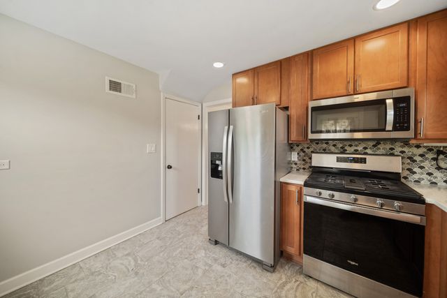 5320 Suffield Court, Skokie, IL 60077