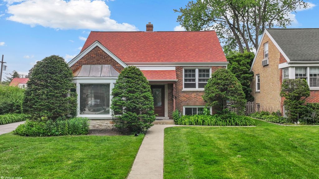 5320 Suffield Court, Skokie, IL 60077
