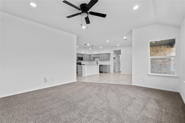 925 Indian Plains Road, Ardmore, OK 73401