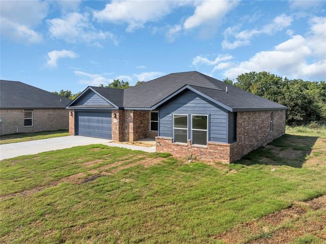 925 Indian Plains Road, Ardmore, OK 73401