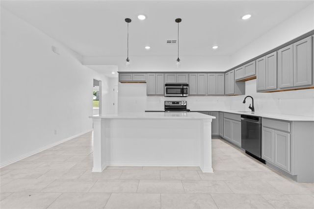 925 Indian Plains Road, Ardmore, OK 73401